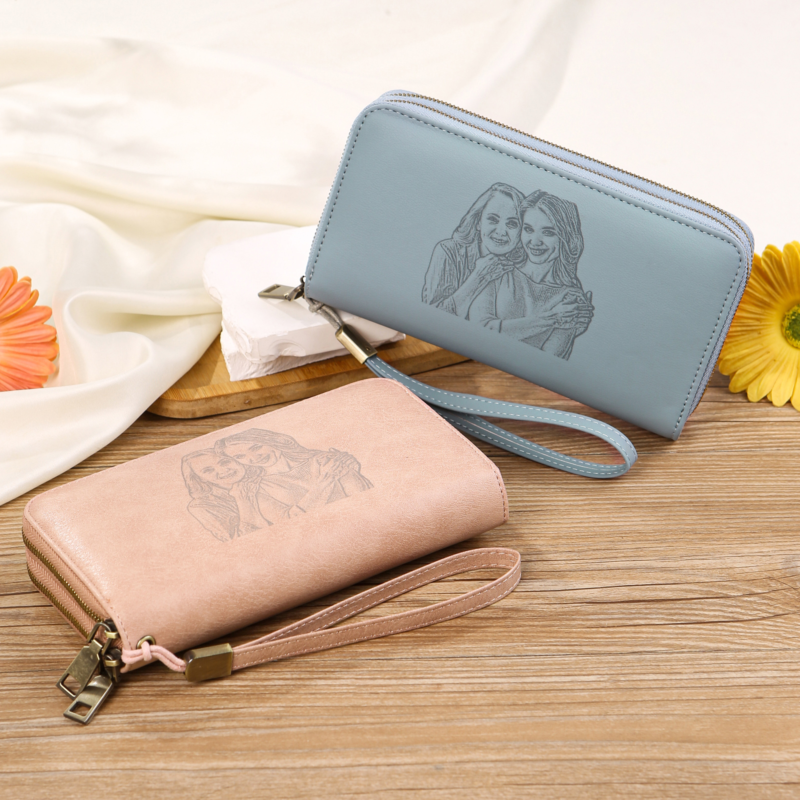 Personalised Women’s Wallet with Engraved Photo & Text – Large Capacity with Wrist Strap